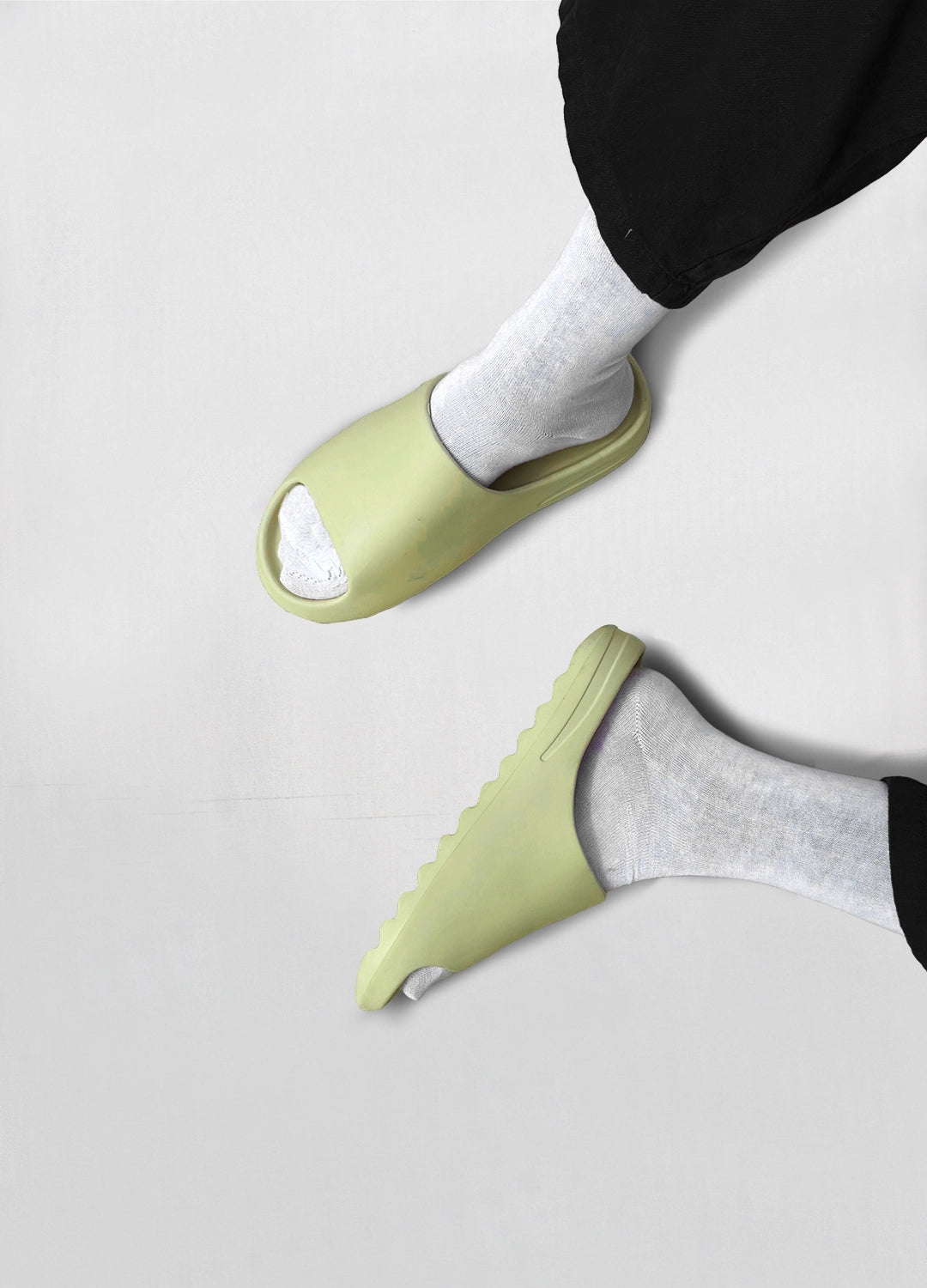 LUNA SLIDES